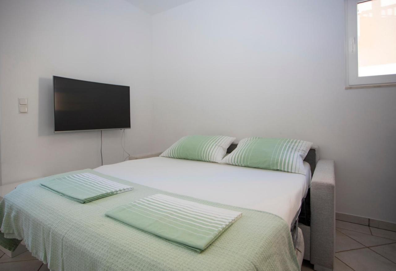 Apartment Domo Makarska Bagian luar foto